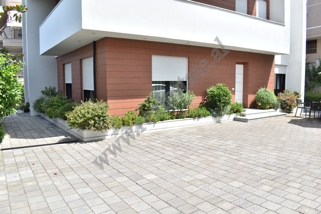 Apartament 3+1 me qira tek Kodra e Priftit ne Tirane